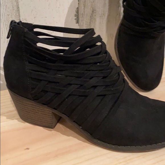 fergalicious barley ankle bootie